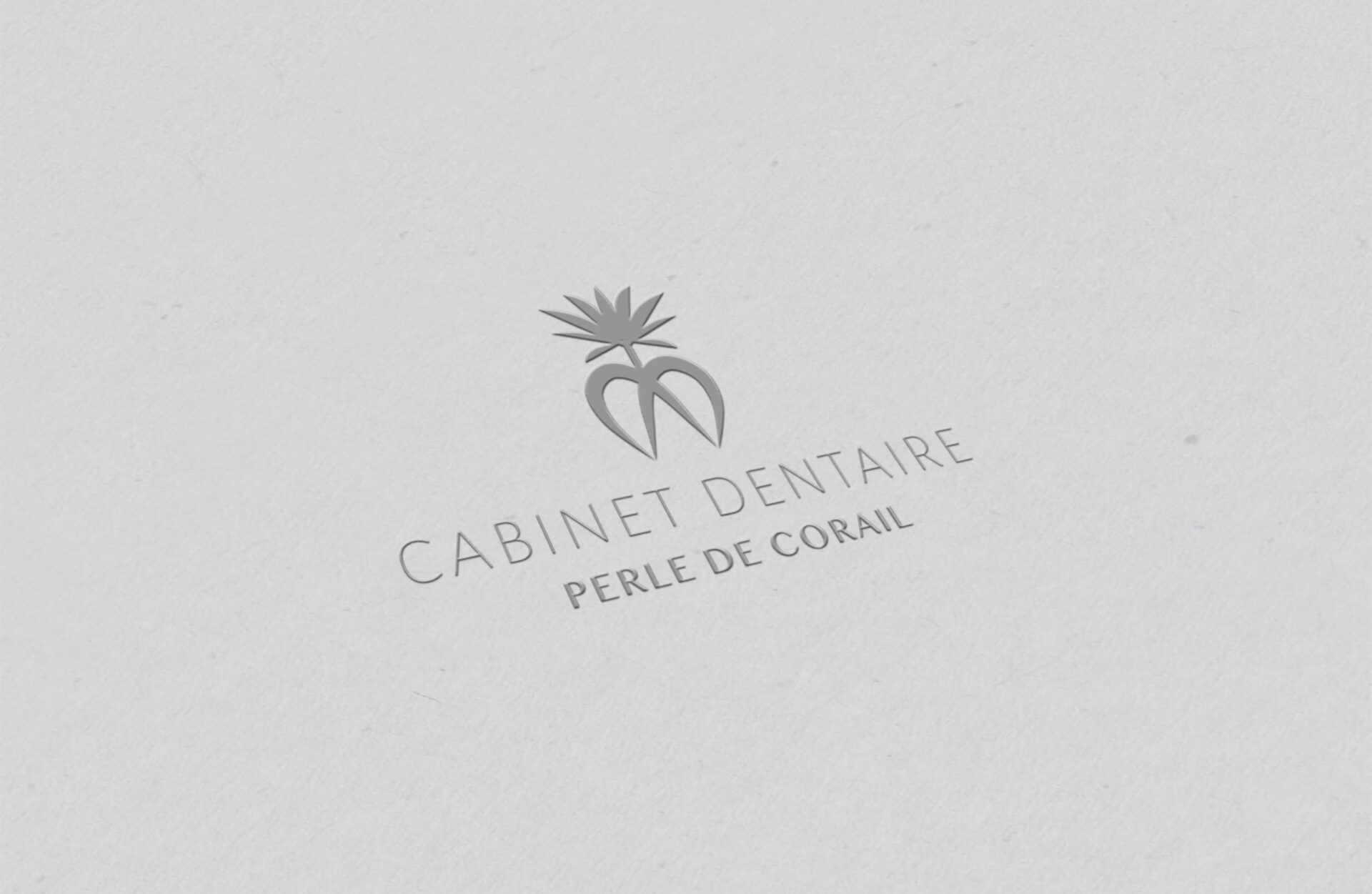 Logo créé par l'agence de communication R Numérique pour Perle de corail